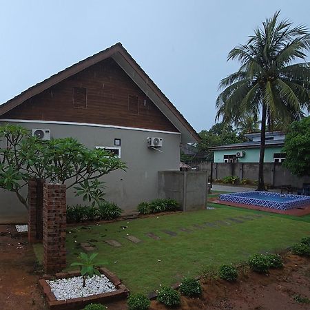 Casa Tiga Homestay Besut Kampung Kuala Besut Buitenkant foto